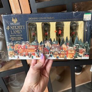 Vintage holiday Christmas Village miniature street lamps NEW battery operated